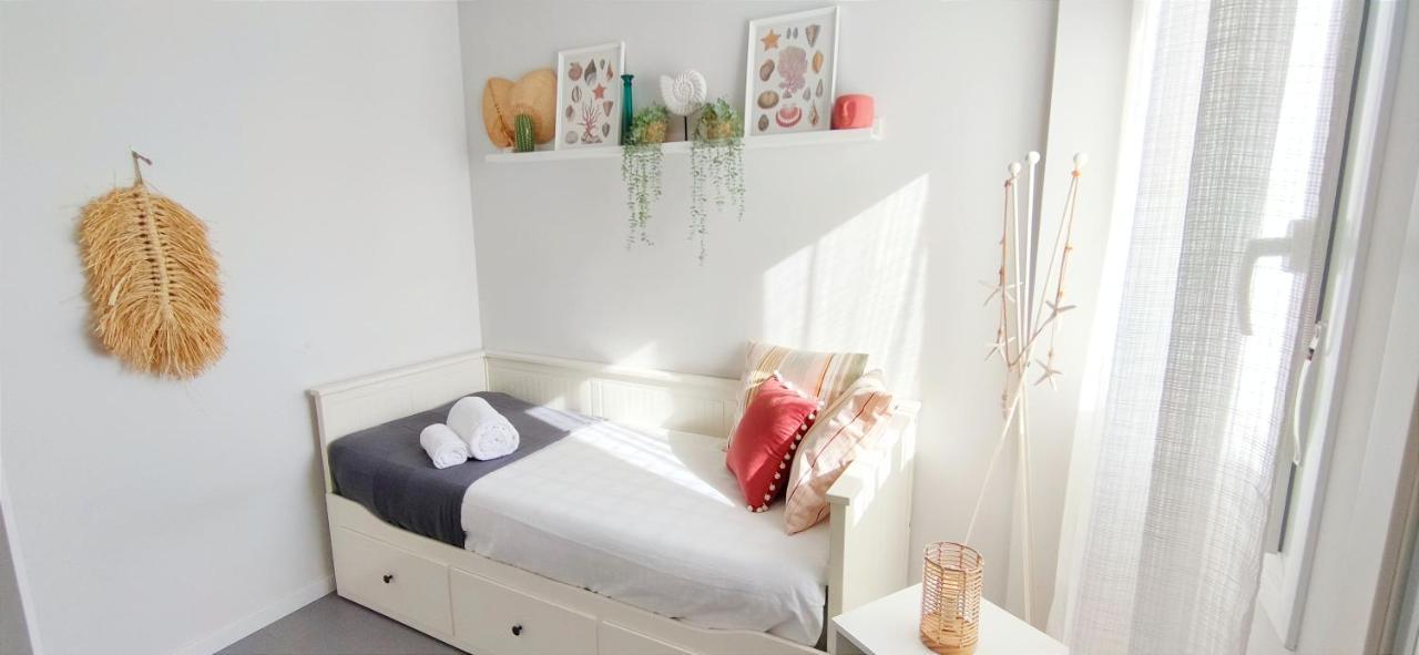 Apartamento Victoria Playa By Denia Costa Екстер'єр фото